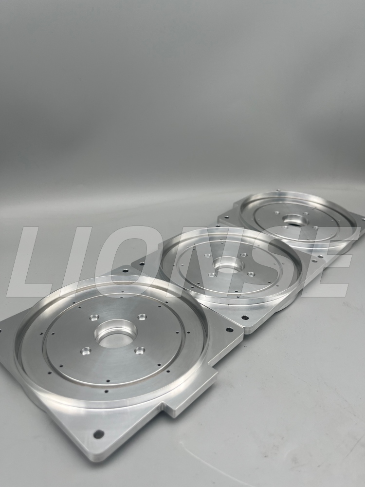 De ce alegem aluminiul 6061-T6 pentru plăcile de fixare pentru ghidajele luminii?